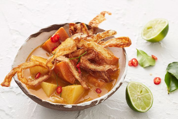 Yellow Thai potato curry with crispy potato skins