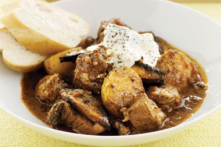 Beef and mushroom casserole with potato