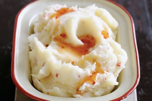 Chilli and garlic potato mash