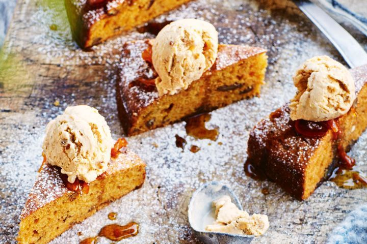 Carrot and pecan ice-cream