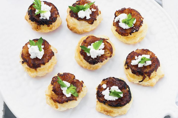 Caramelised onion tarte Tatin