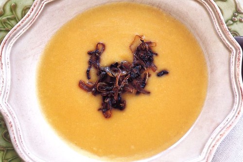Yellow split pea & crispy onion soup