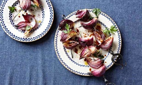 Turkish pomegranate onions