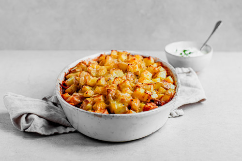 Tex mex mince & cheesy potatoes, by Amanda Bull